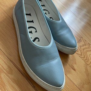 Jigsaw pointed flats size 6